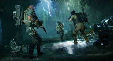 Cuatro agentes armados avanzan de noche bajo la lluvia por Central Park en The Division 2: Echoes of Central Park