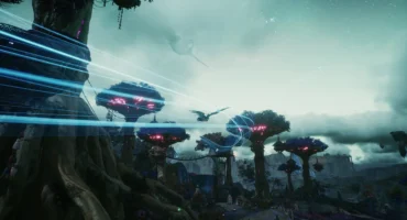 Paisaje de AION 2 con árboles gigantes de copas luminosas y pasarelas colgantes, mientras un personaje con alas vuela entre ellos bajo un cielo nublado