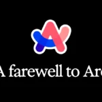 Logotipo de Arc, una A de trazos rosa, rojo y azul con borde blanco, sobre fondo negro, con el rótulo «A farewell to Arc» debajo