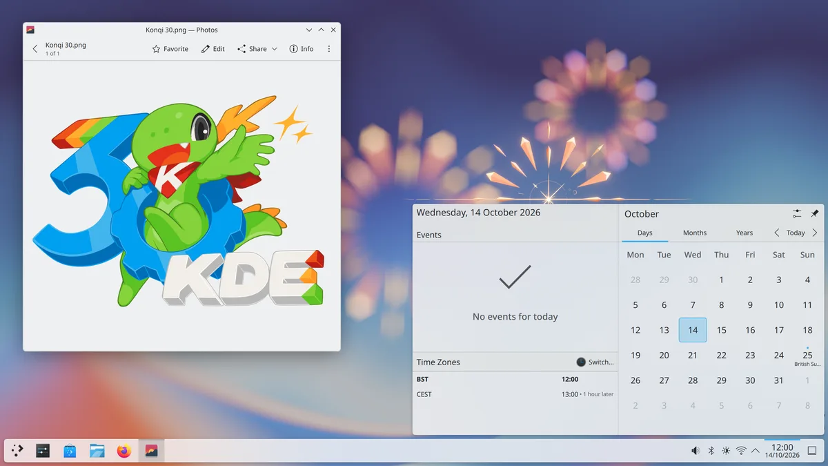 kde-plasma-6-8 Escritorio de Plasma 6.8 con el visor de fotos abierto sobre la mascota Konqi y el número 30 de KDE y el calendario de octubre desplegado